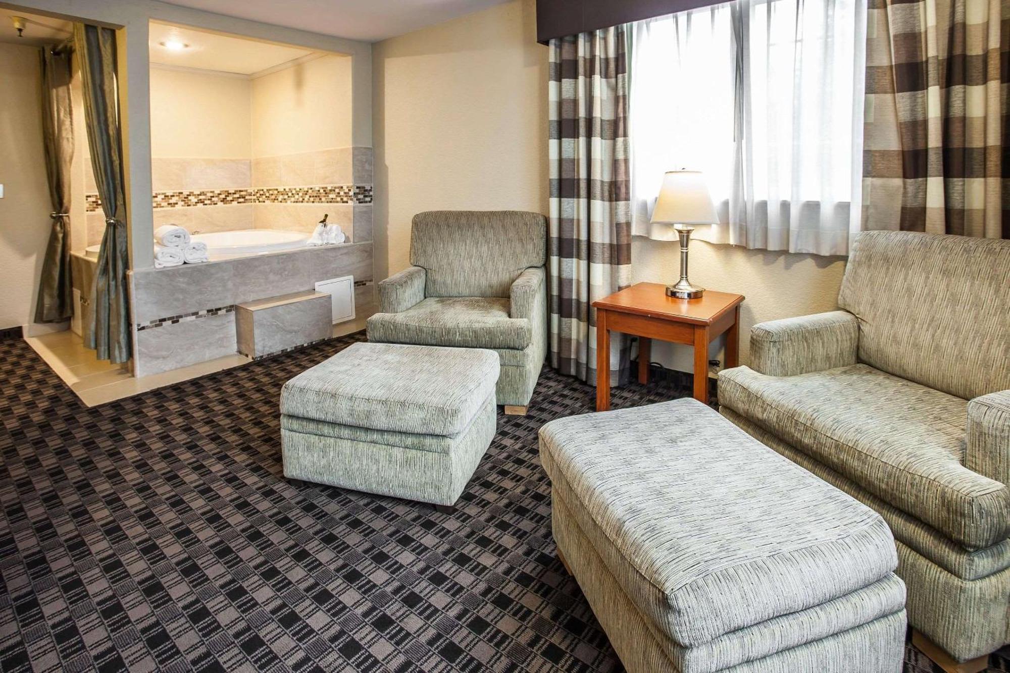 Clarion Inn Renton-Seattle Extérieur photo