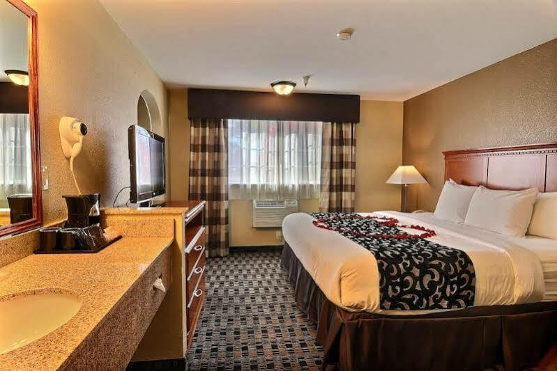 Clarion Inn Renton-Seattle Extérieur photo